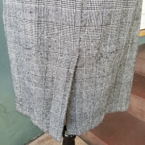 Banana Republic Plaid Wool Sheath Dress - Picture 6 of 8